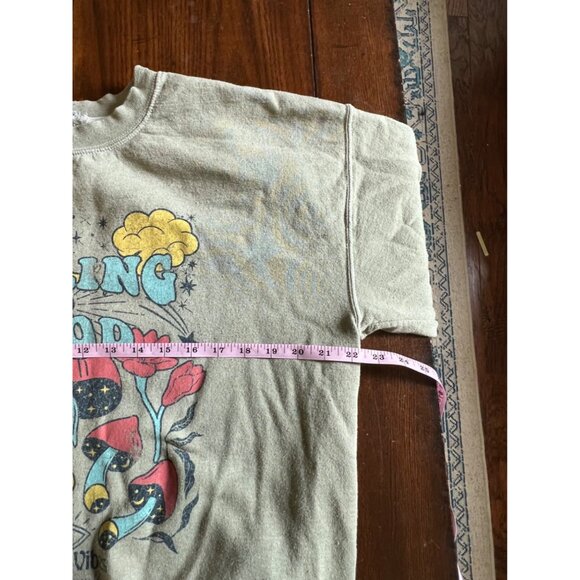 Positive Vibes Green Mushroom Themed Feeling Good Crew neck Sweatshirt Large - Picture 7 of 9